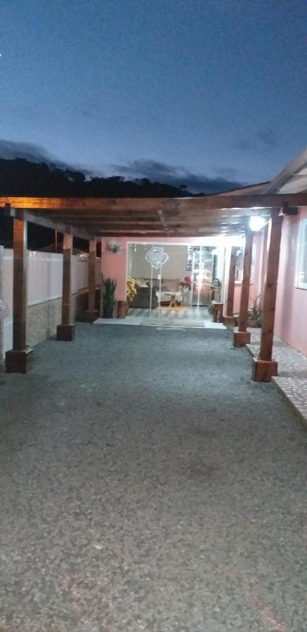 Hotel Casa de Temporada Familiar Urubici Exterior foto